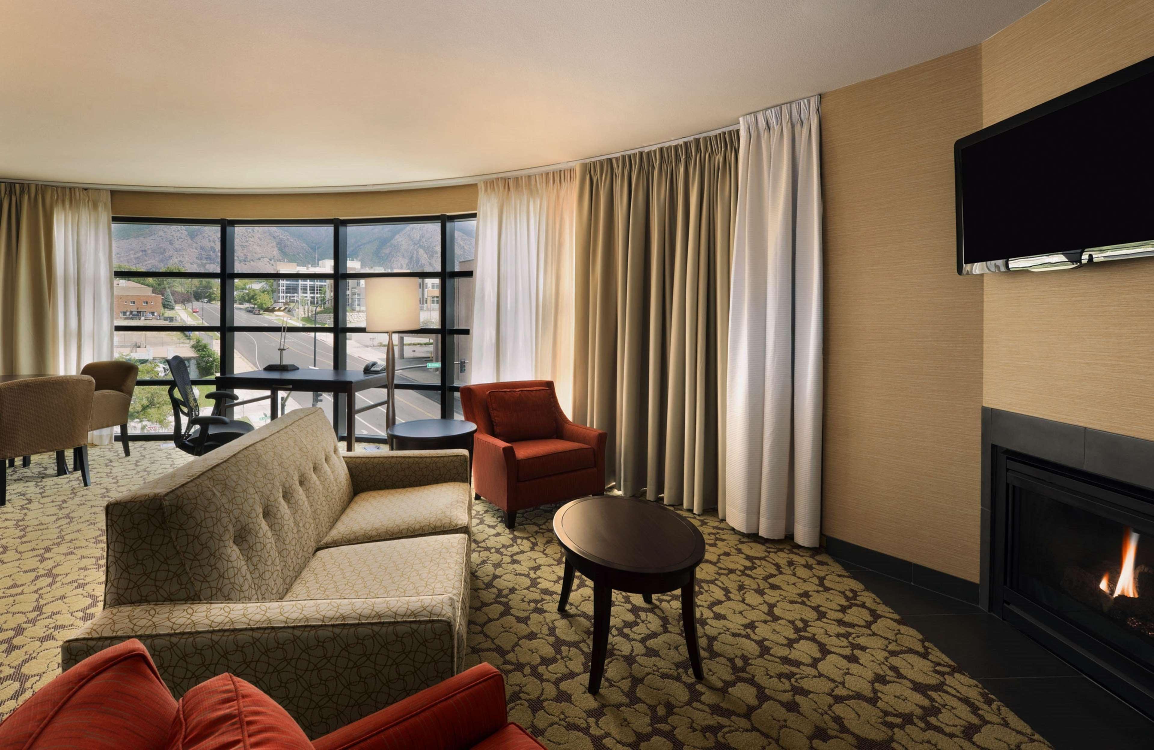 Hilton Garden Inn Ogden Rum bild